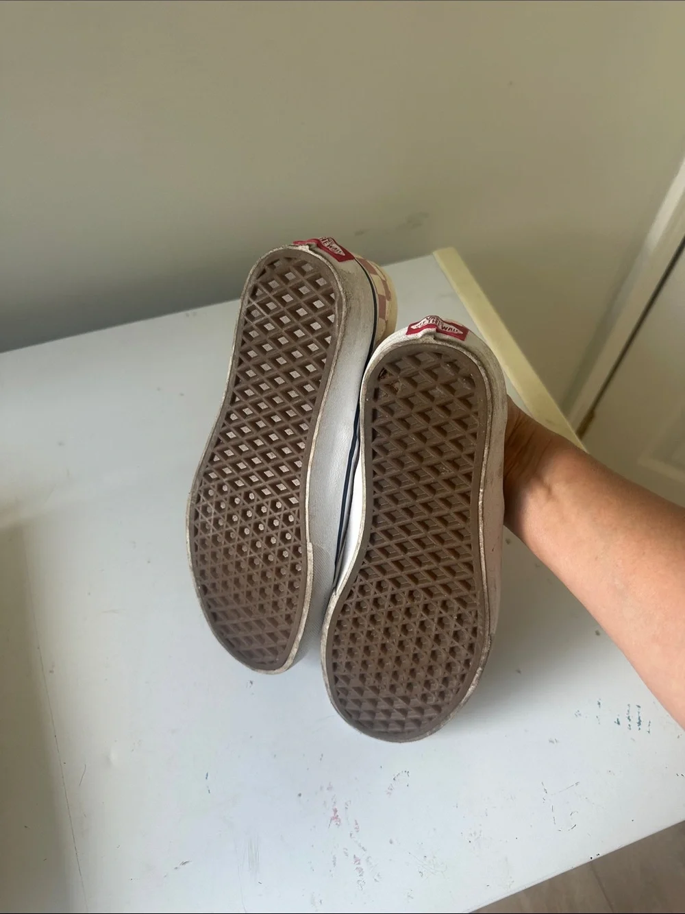 Vans  Slip-On Checkerboard in Pink and Cream